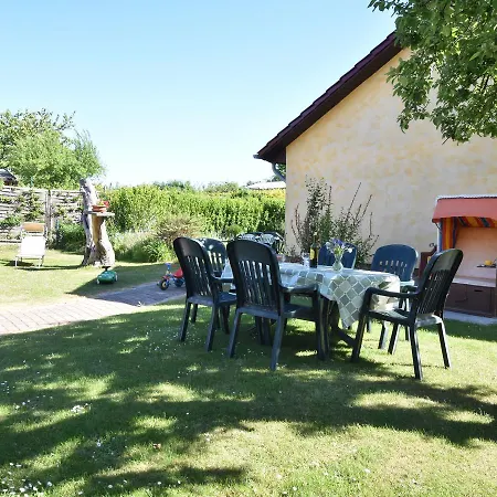 Апартаменты Cozy In Germany With Private Garden *